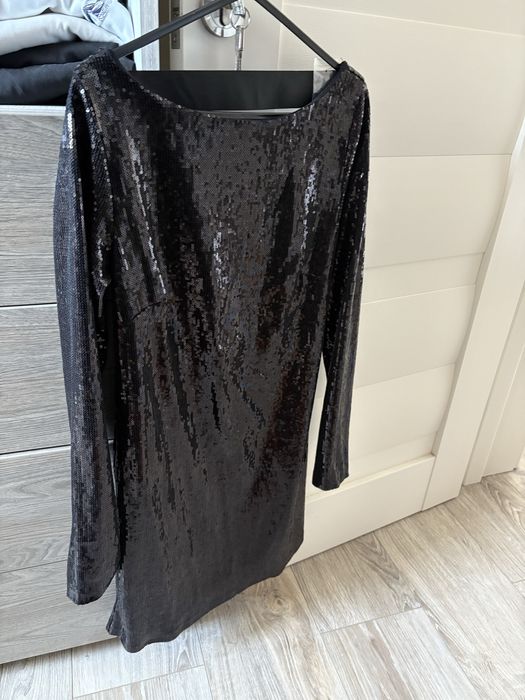 Rochie neagra din paiete,marime S,Stadivarius,noua cu eticheta