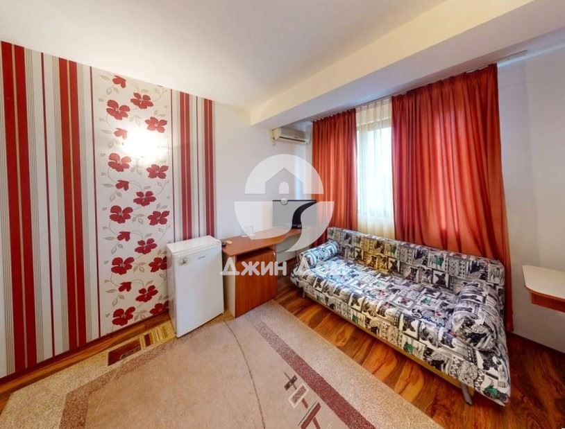Продава се Хотел в с. Кошарица, Област Бургас - 662 кв.м за 577 €/кв.м - Снимка #1