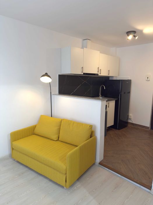 Inchiriez garsoniera zona Expo Transilvania