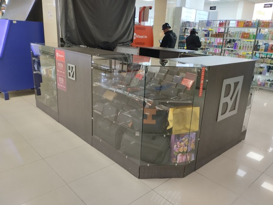 Продам торговое оборудование