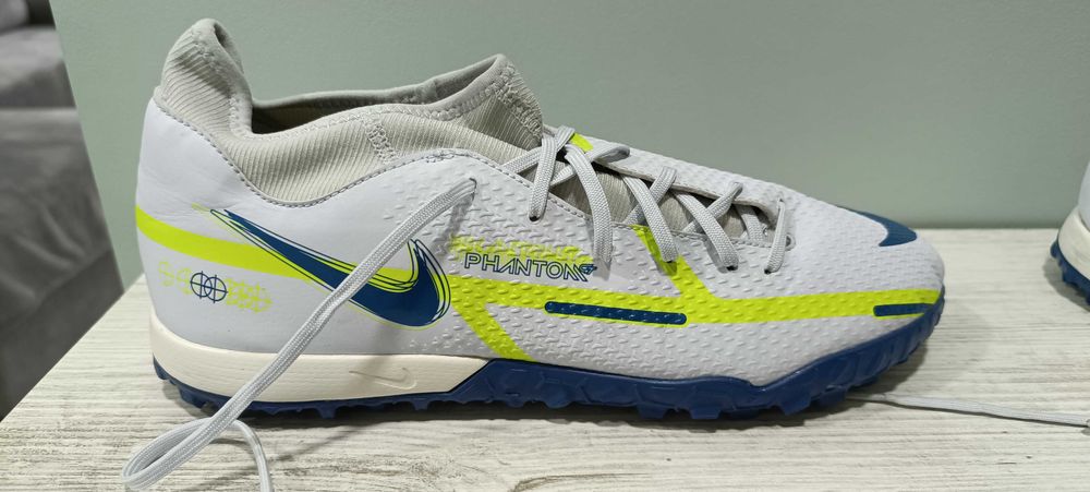 Футболни обувки Nike PHANTOM GT2 ACADEMY DF TF