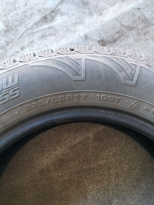 Продаются зимние шины