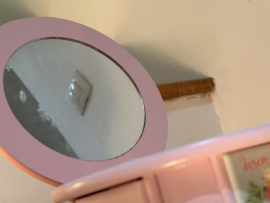 Дървена кутия за бижута