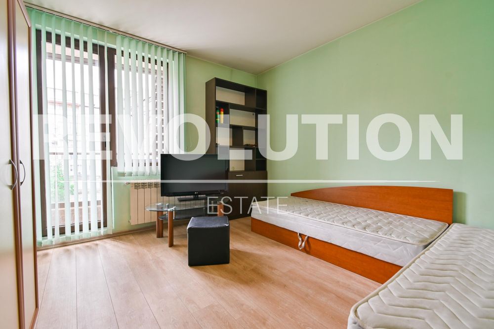 Дава се под наем Тристаен апартамент в София, Красно село - 105 кв.м за 750 € - Снимка #6