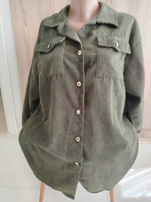 Дамска кадифена риза 18 лв.