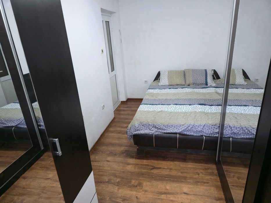 Apartament 3 camere de vanzare - Dragasani, zona Gib Mihaescu / Rusidava