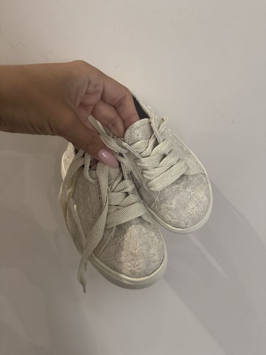 Детски обувки-Zara