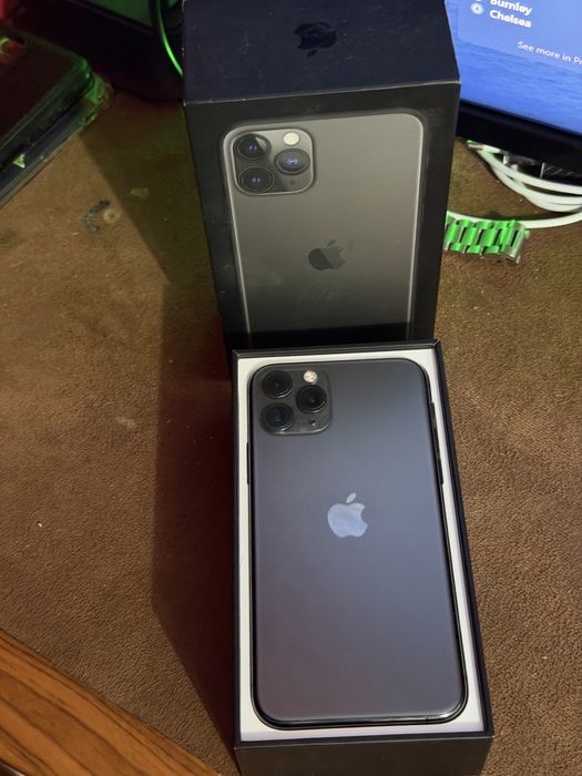 Продам iPhone 11 pro 256gb