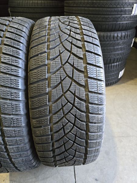 235/50/20 GOODYEAR 4бр