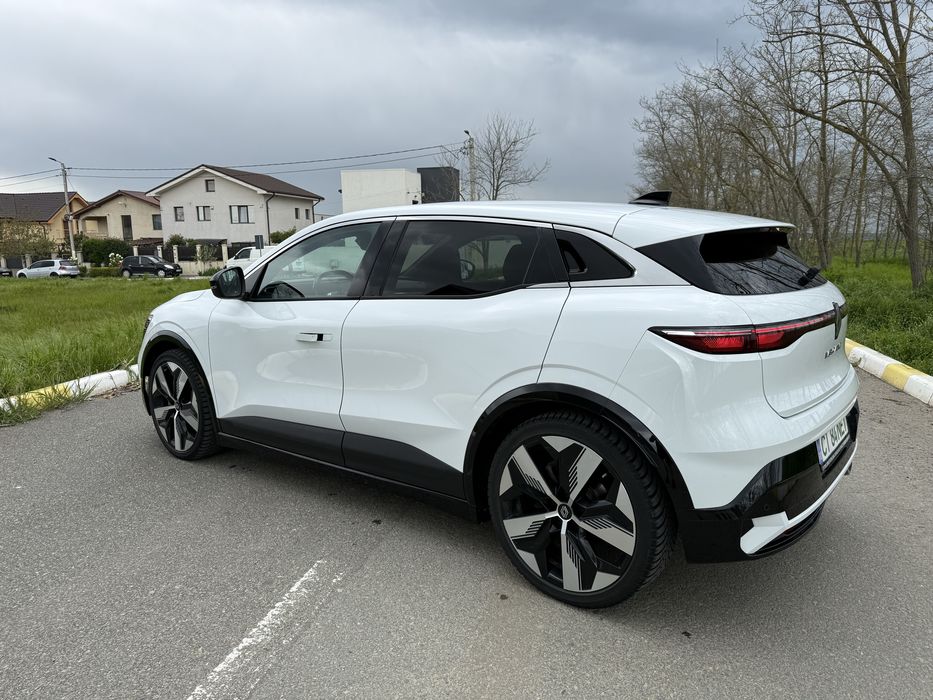 De vanzare Renault Megane E-TECH Electric / 220cp/ UNIC Proprietar de NOUA 78000km!