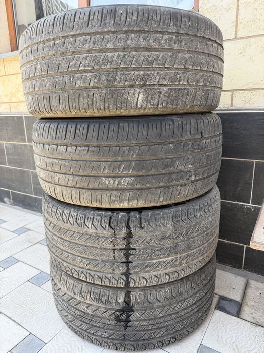 245/40/19 комплект