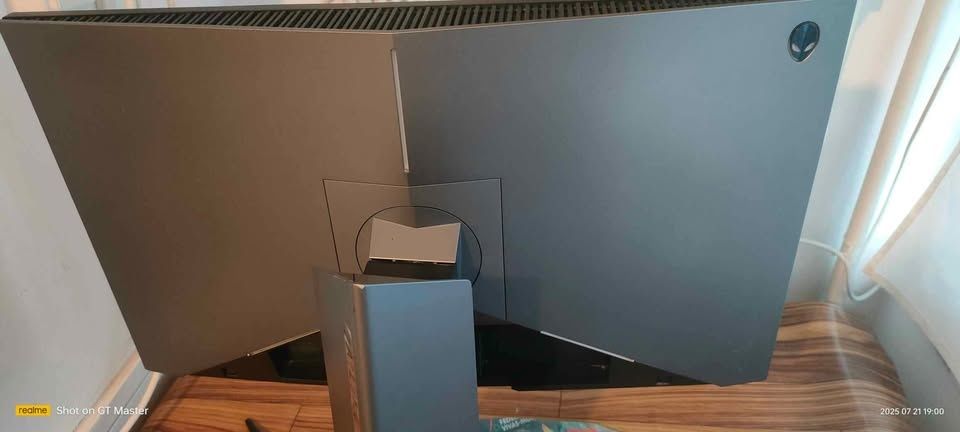Vând Monitor Gaming G-Sync TN LED Dell Alienware AW2518H (G-Sync) 25" 240Hz