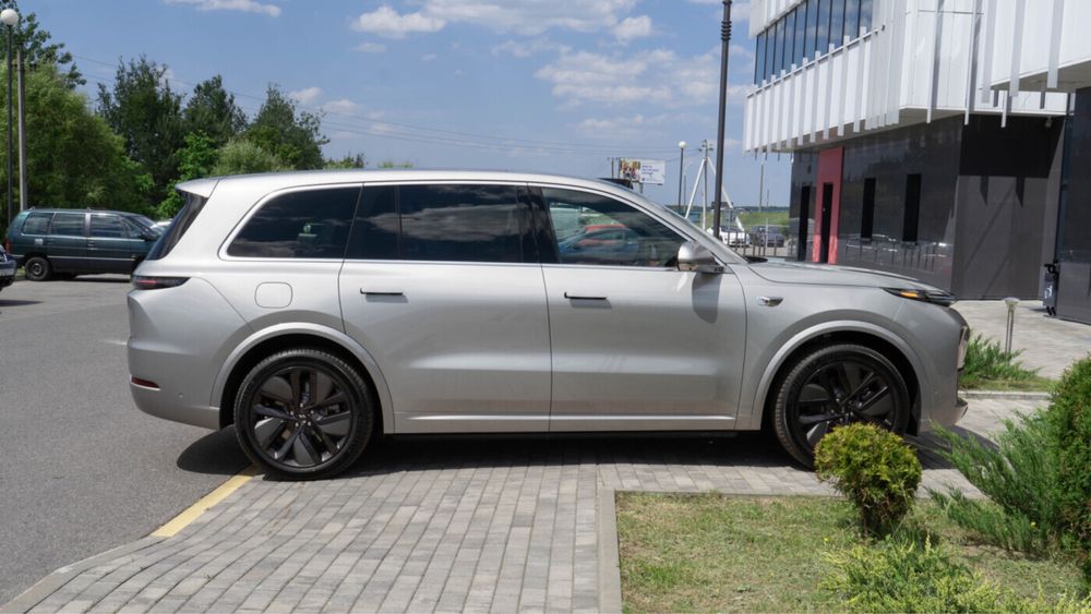 Lixiang Li 9 Ultra Rest Стальной 2025 Yangi