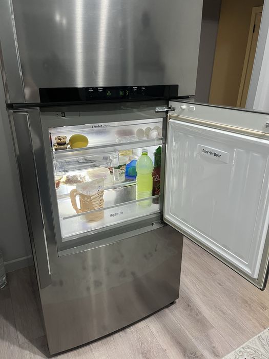 Продам холодильник LG