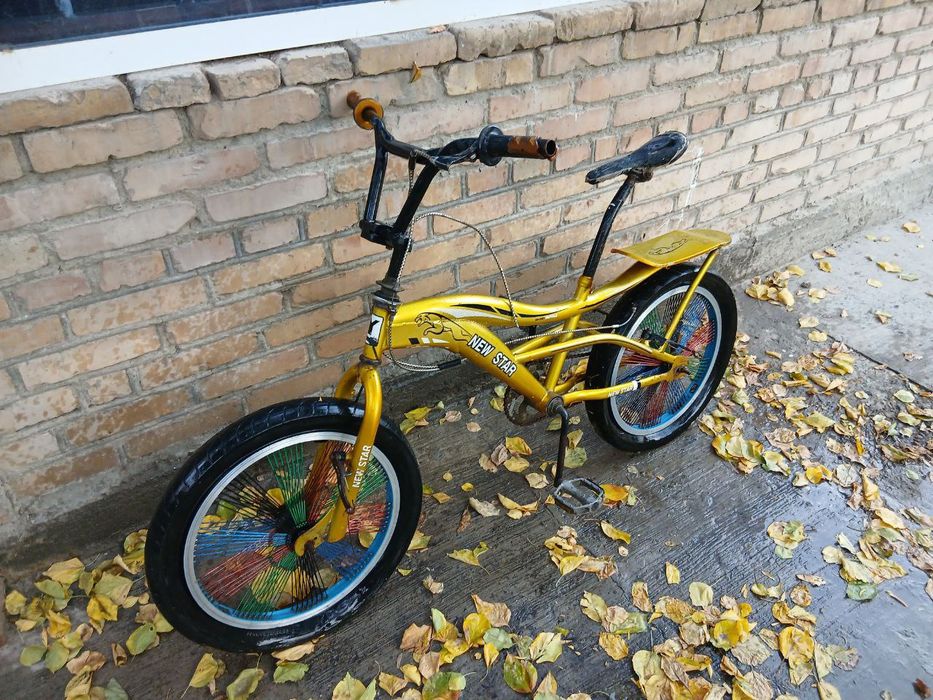 Продаётся велосипед горный.