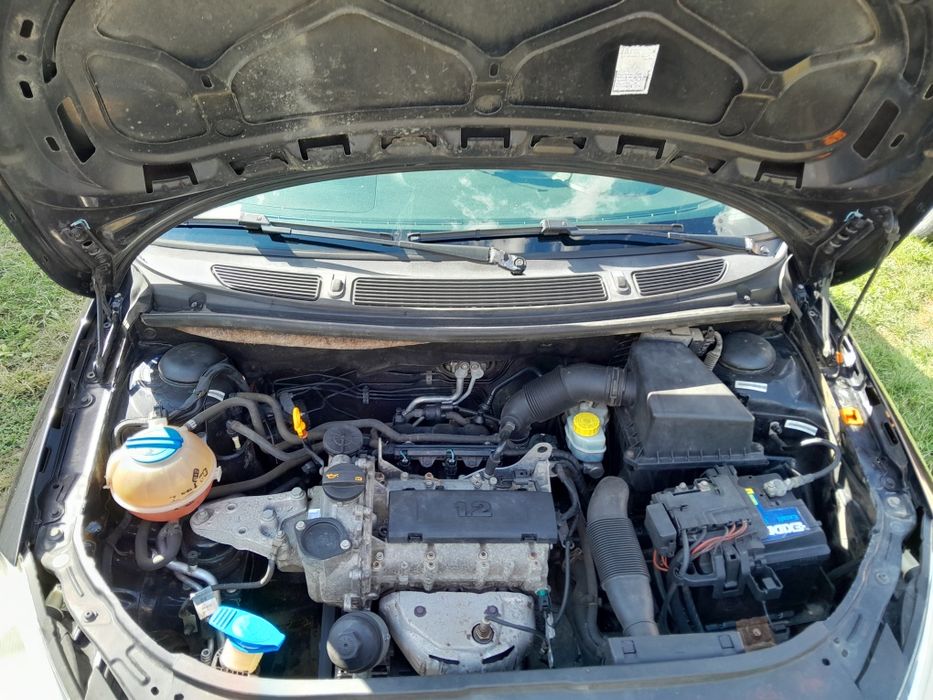 Skoda fabia 2 ..