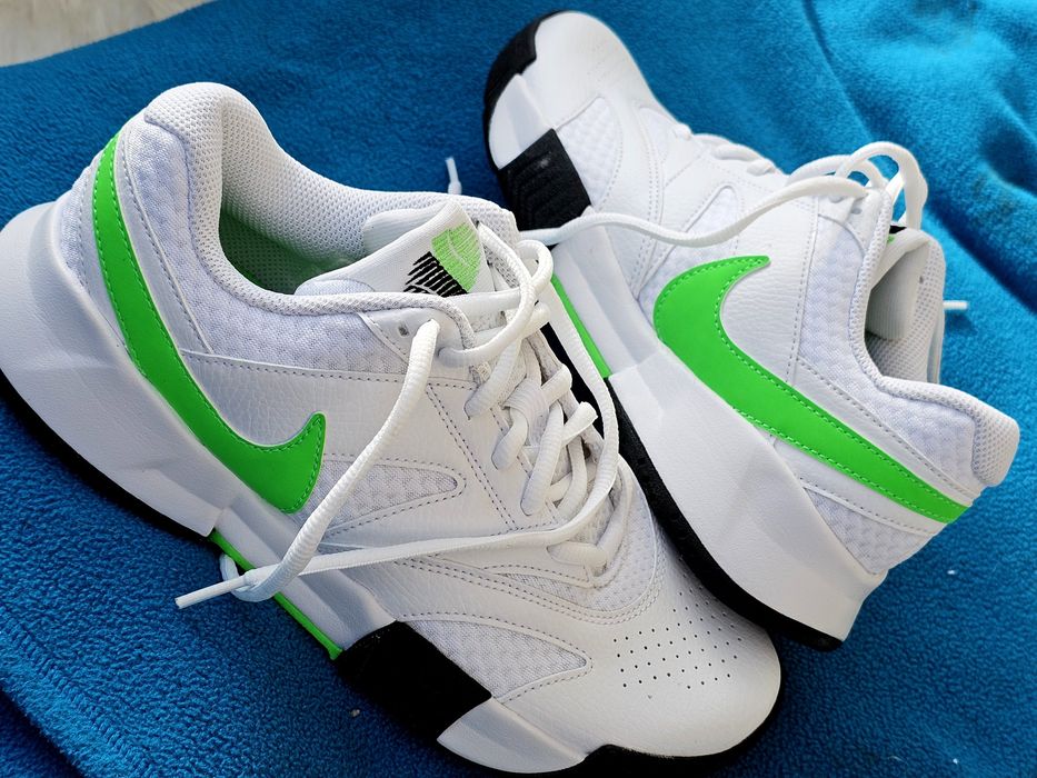 Nike Court Lite 4 оригинални дамски сникърси 38,5