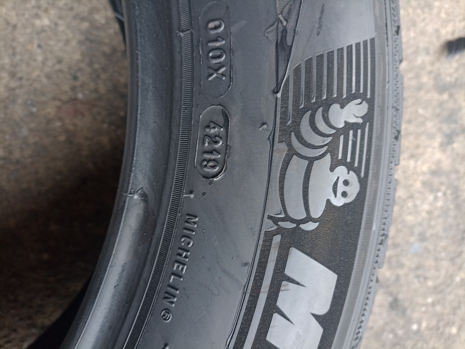 2 anvelope RunFlat de iarna Michelin 225/60 R18 dot 4219