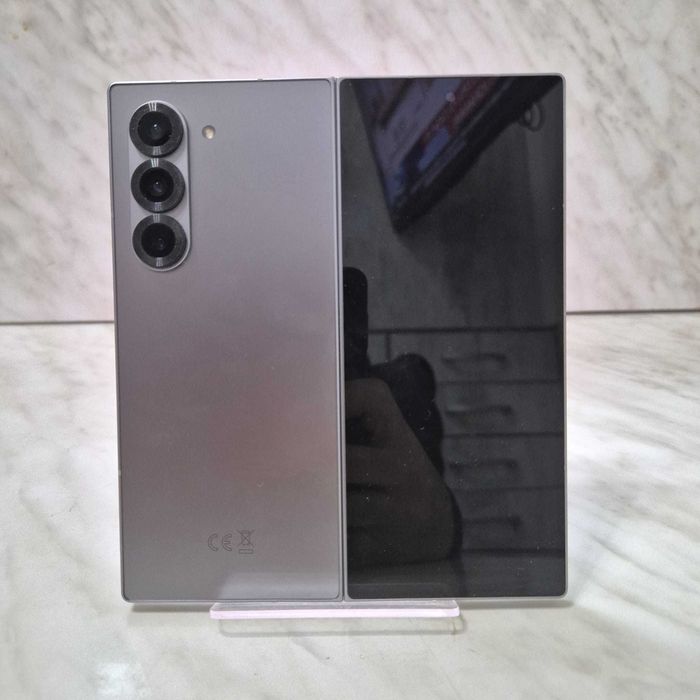 Telefon Samsung Galaxy Fold 6 Gri 256 / 12 gb DEMO Zeus Amanet 31849