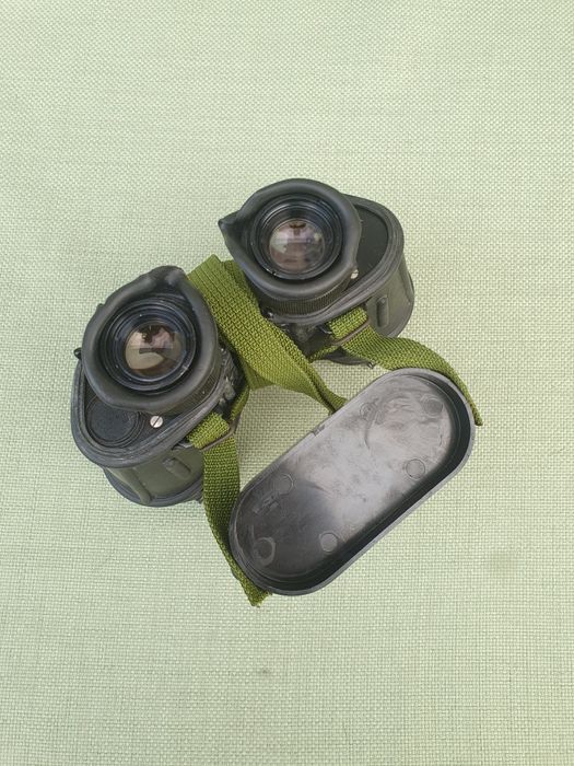 Binoclu militar IOR