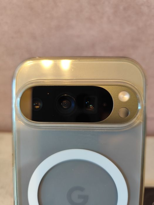 Telefon mobil Google Pixel 9 Pro, 128GB, 16GB RAM, 5G, Hazel