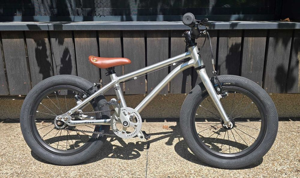 Bicicletă copii Early Rider Belter 16”  – 5,7 kg === transmisie pe curea ===