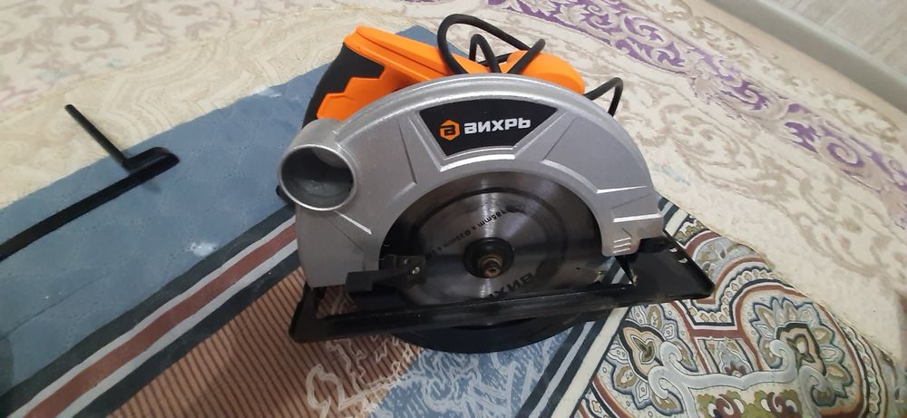 Продам пила дисковая