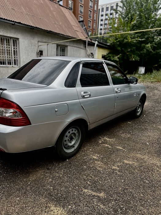 Lada priora 2 полулюкс
