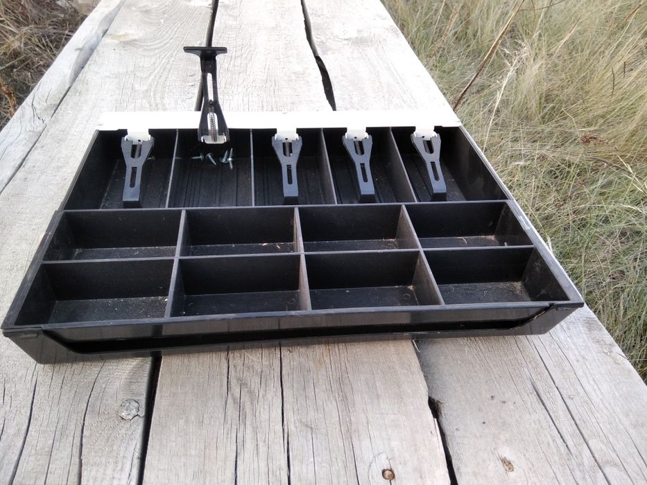 Лоток для денег кассовый лоток