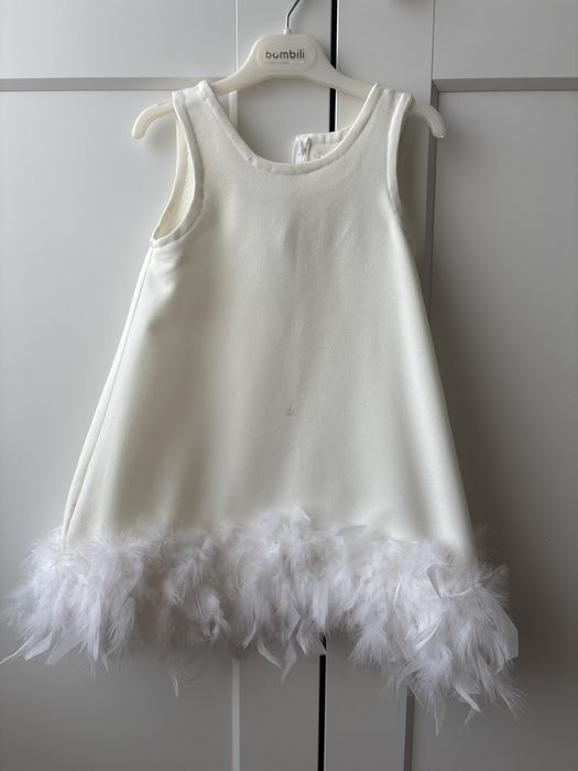 Продам платье рост 100