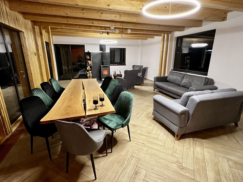 Cabana Merlin de inchiriat Baisoara  Muntele Baisorii Apuseni