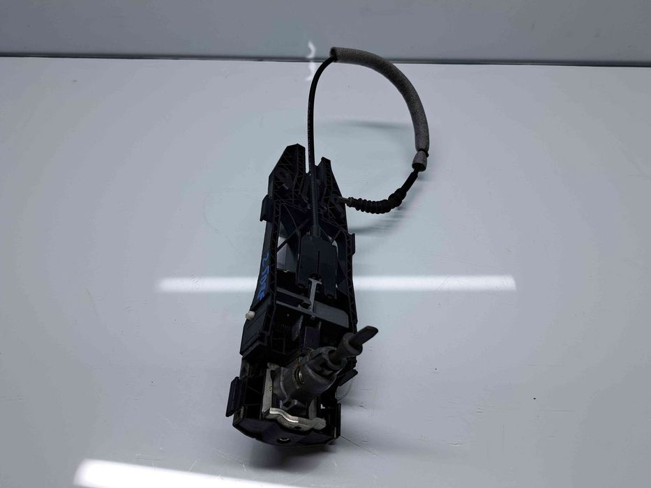 Maner usa dreapta fata Volkswagen Tiguan (5N) [Fabr 2007-2016] LA7W
