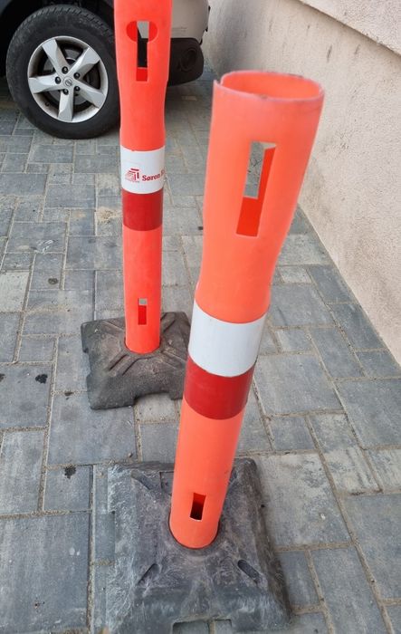 Stâlpi semnalizare / delimitare rutiera