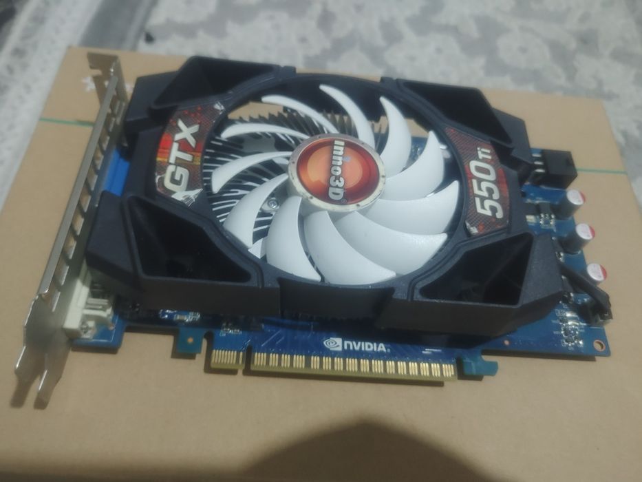 Inno3D GTX 550 ti GDDR5 192bit 1024Mb 1Gb