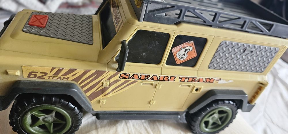 DICKIE Джип за сафари