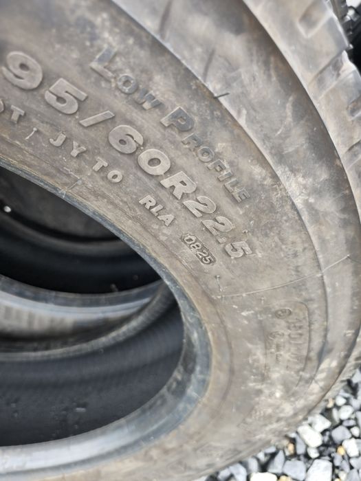 Anvelope 295 60 r 22.5 Bridgestone ecopia.
