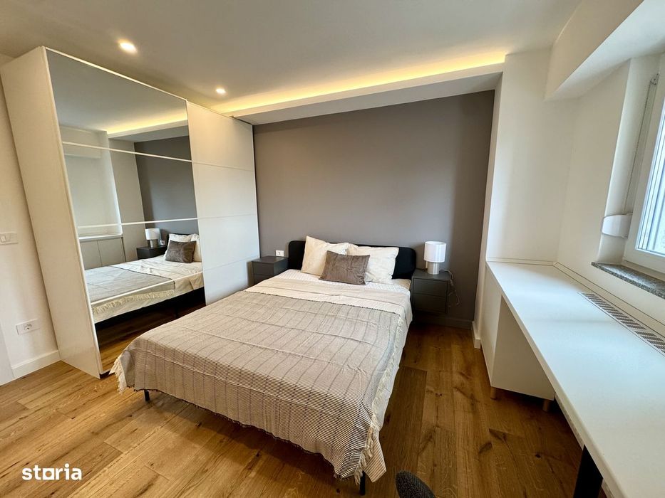Inchiriez apartament 3 camere, Piata Spitalului-Intim