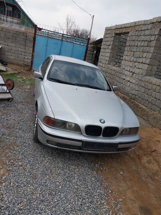 Срочно продам BMW-520.