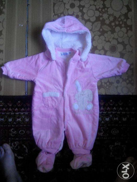 продам комбенизон розовый