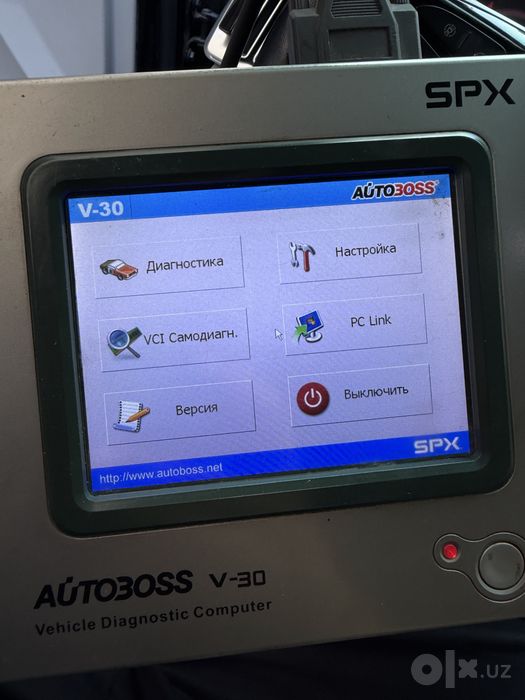 Диагнозтический прибор autoboss v-30 skaner launch