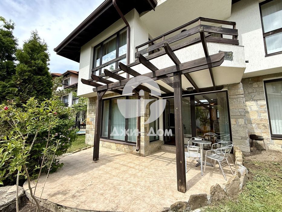 Продава се Тристаен апартамент в с. Кошарица, Област Бургас - 133 кв.м за 425 €/кв.м - Снимка #5