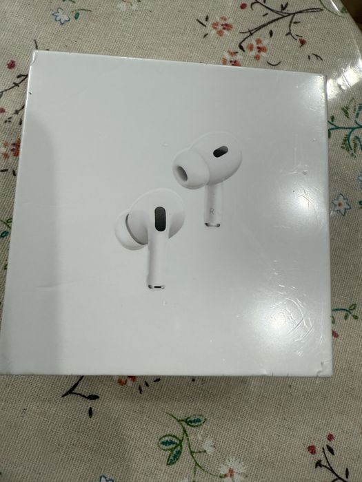 Продам AirPods Pro