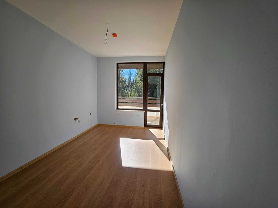 Продава се Тристаен апартамент в к.к. Пампорово - 88 кв.м за 741 €/кв.м - Снимка #2