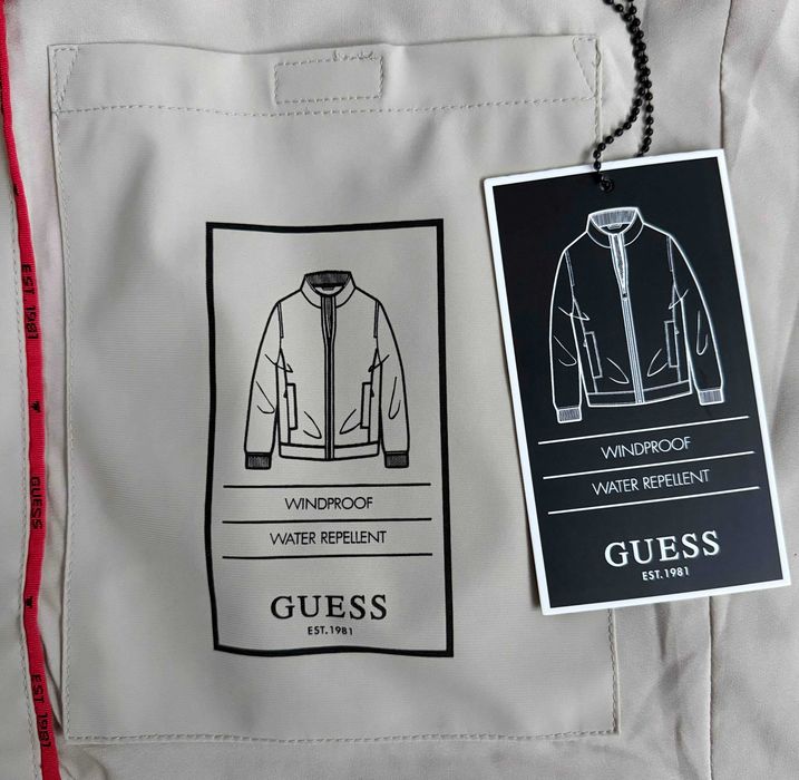 GUESS Яке /Tech Stretch/