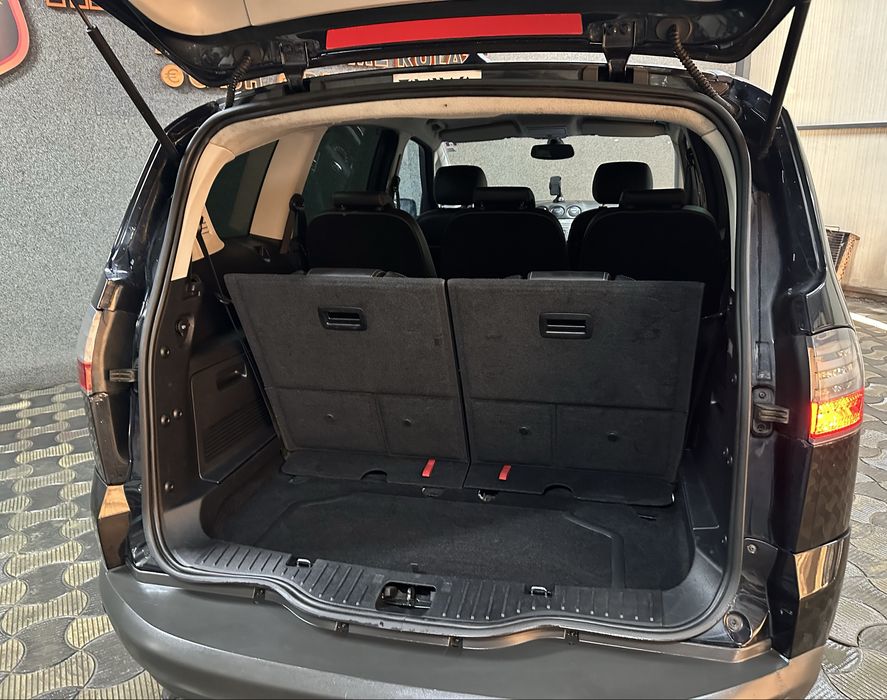 Ford S-Max 2009 Ghia •7Locuri• Piele Navigatie GARANTIE