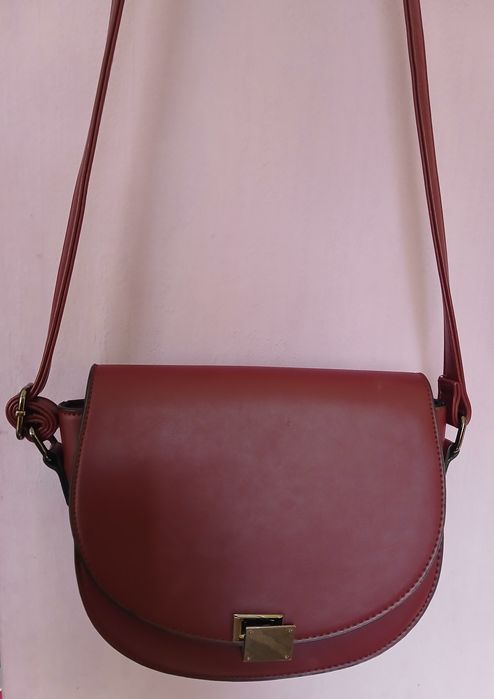 Елегантни дамски чанти / 2 броя