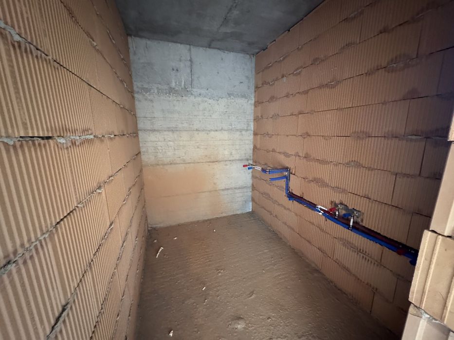 Без комисиона от КУПУВАЧА!  Ексклузивно! Тристаен апартамент за продаж