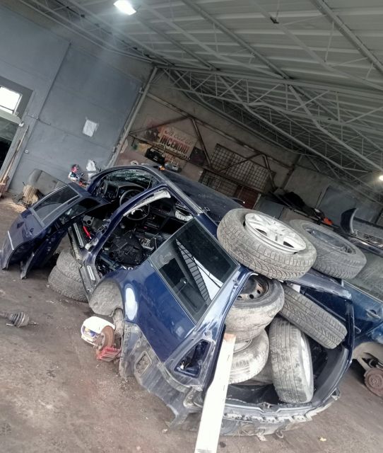 Pompa motorina din rezervor 1J0 919 050 Volkswagen VW Bora prima gene