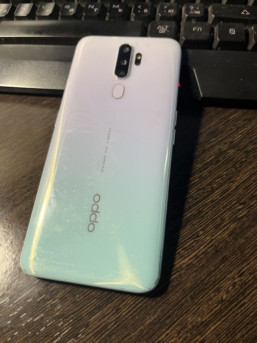 Продам Oppo a 9 2020          .