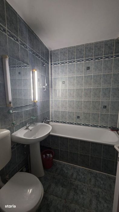 Apartament cu 3 camere, 58 mp., zona Micro 1, Turda